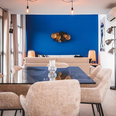Wake Up To The Sea, Duplex Near Monaco *