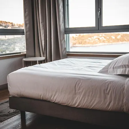 Wake Up To The Sea, Duplex Near Monaco * Roquebrune-Cap-Martin