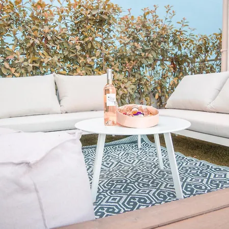 Wake Up To The Sea, Duplex Near Monaco Dom wakacyjny *